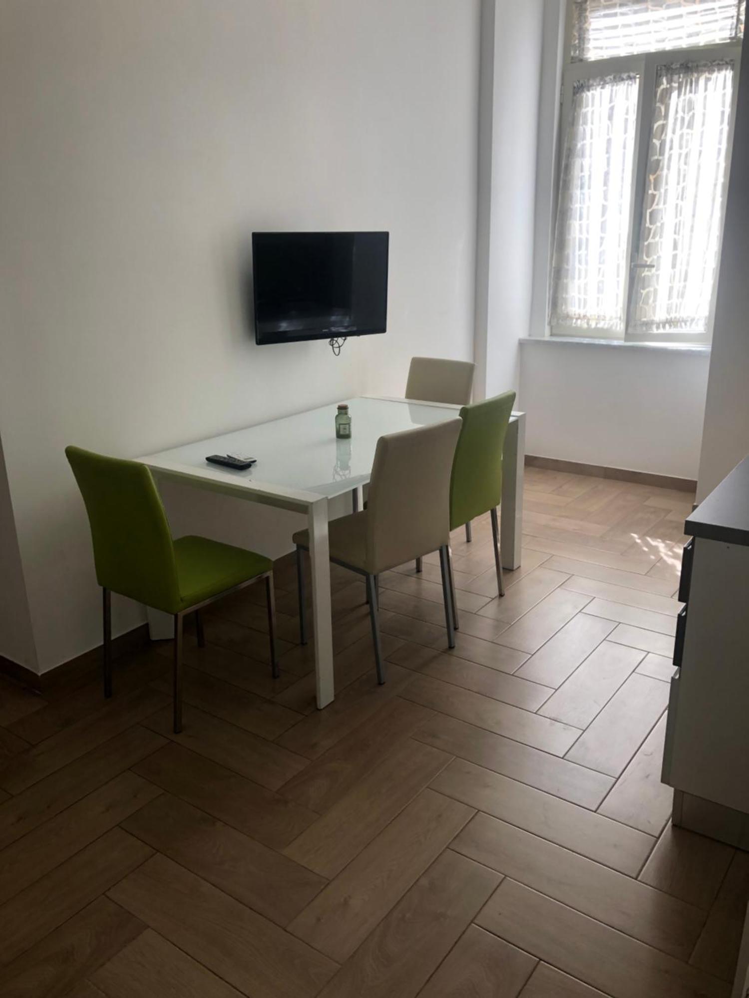 Airport Security 161 Apartment Naples Exterior photo